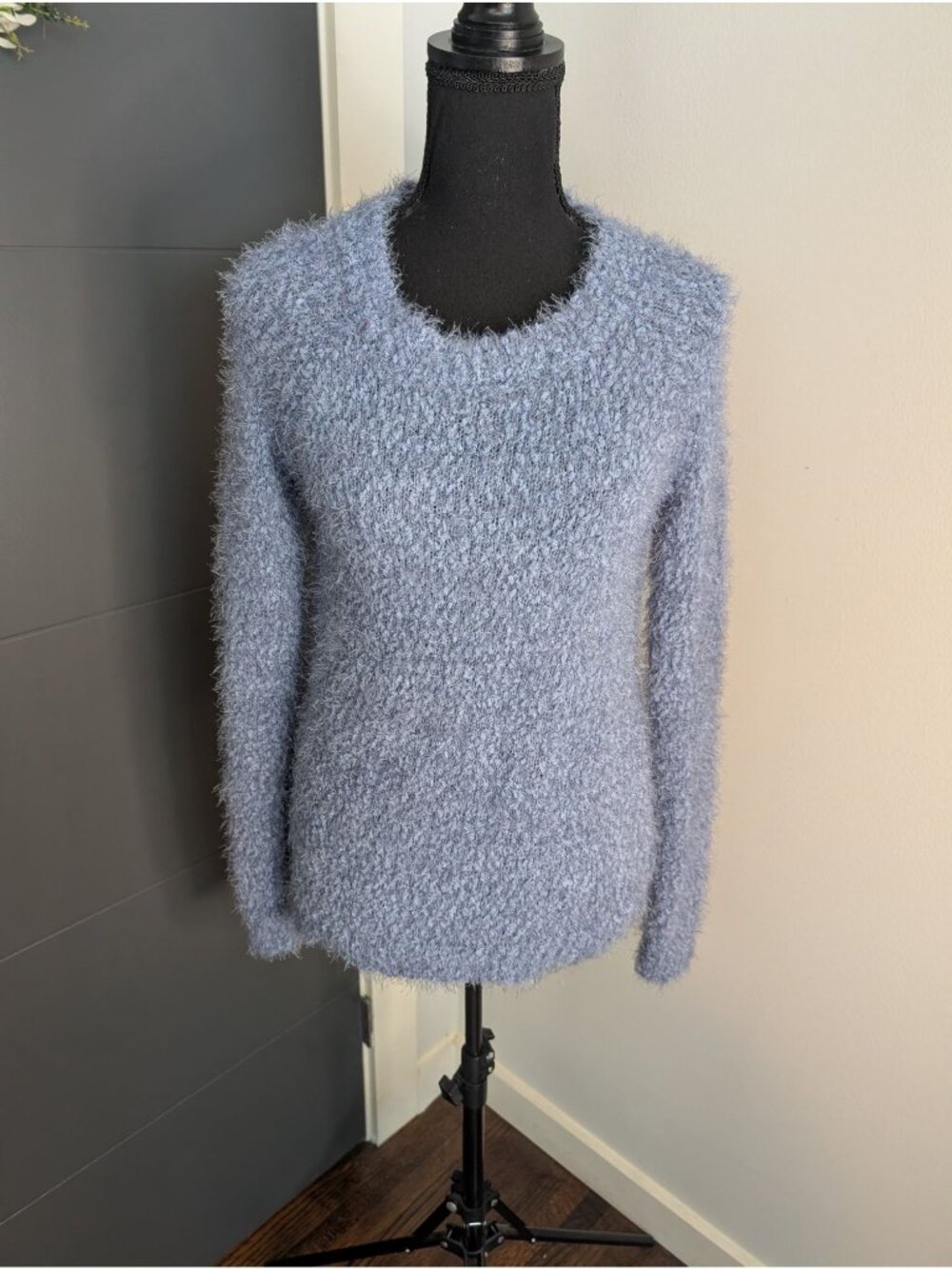 Lauren Conrad‎ Womens Blue Crew Neck Fuzzy Knit Boucle Sweater - Small